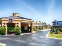 Ramada by Wyndham Savannah Gateway Các khách sạn ở Savannah