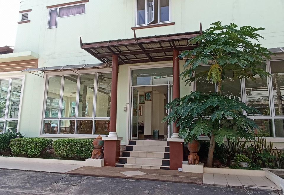 3. 이야라 호텔 농..