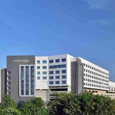 Courtyard Bhopal Hotel Exterior