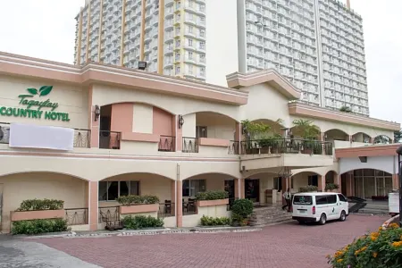Tagaytay Country Hotel