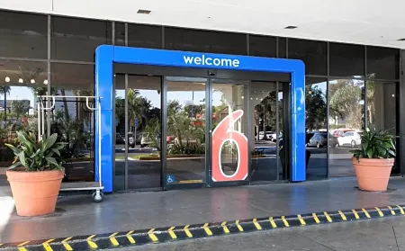 モーテル 6 ロサンゼルス カリフォルニア - ロサンゼルス - LAX