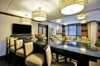 Hampton Inn Kansas City/Overland Park - Parkplatz