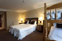 Europa Gatwick Hotel & Spa - Gym