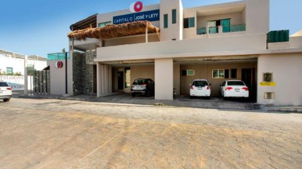 José y Glendy Hotel