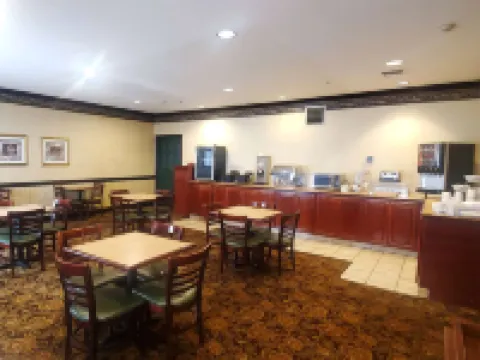 Wingate by Wyndham Youngstown/Austintown Hotels in Austintown