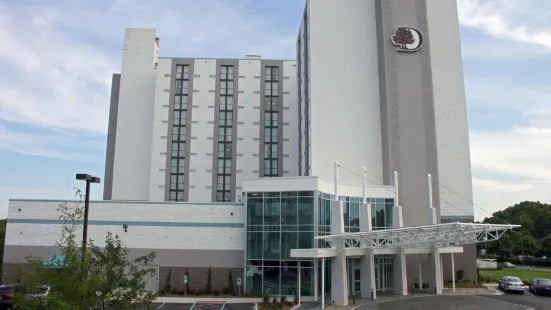 DoubleTree by Hilton Virginia Beach