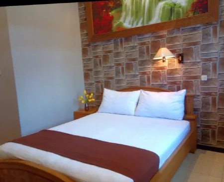 Hotel Kencana Rembang Отели в г. Рембанг