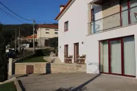 Villa Tavares Guest Houses Hôtels à : Albergaria da Serra