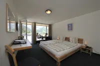 Hotel Hahnenblick AG
