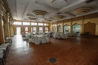 Grand Norling Hotel's Resort Hotels in Gokarneshwor