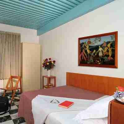 Hotel Raffaello - Self Check-in Free Rooms