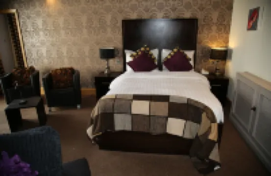 Inn on the Prom at the Fernlea Hotel