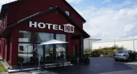 ホテル 108
