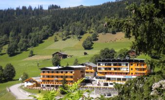 Azureva la Clusaz les Confins