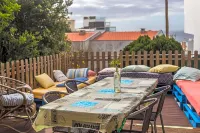 Ericeira Chill Hill 2 – Peach Garden Hotels in Ericeira