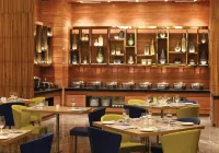 Lemon Tree Hotel, Sector 68, Sohna Road, Gurugram فنادق في جورجاون