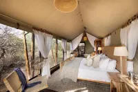 Kwafubesi Tented Safari Camp فنادق في Mabula