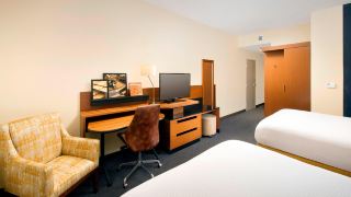 fairfield-inn-and-suites-by-marriott-nashville-downtown-the-gulch