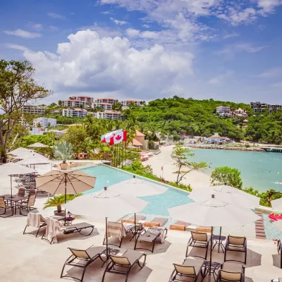 Binniguenda Huatulco & Beach Club Hotels near Bahia De Cacaluta