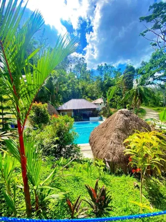 Victordelia Hilltop Hostel