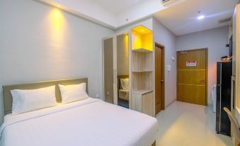 Homey and Warm Studio Apartment Oasis Cikarang