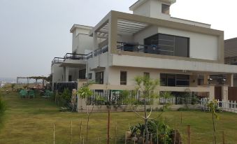 Valley View Villa