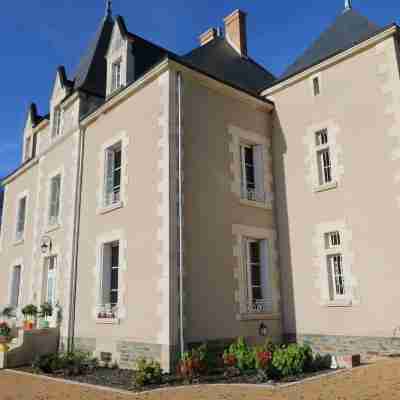 Château des Cèdres Hotel Exterior
