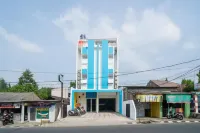 RedDoorz at Golden Averis Cibuluh Bogor Hotel dekat RAMAYANA Plaza Jambu Dua
