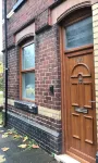 Central Wigan Welcoming Townhouse Sleeps up to 6 Hotels near St Aidan's RC Church, Winstanley