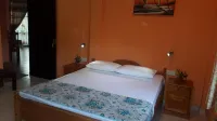 Basilico Homestay Hôtels à : Wadakada