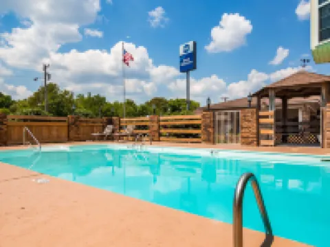 Best Western Inn Hotels in Decherd