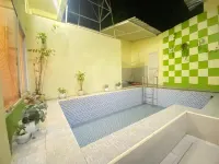 Homestay RN Near Taman Bambu Runcing Polewali Mitra RedDoorz