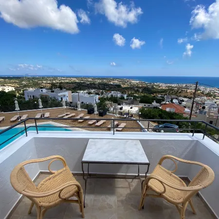 Amazones Village Suites