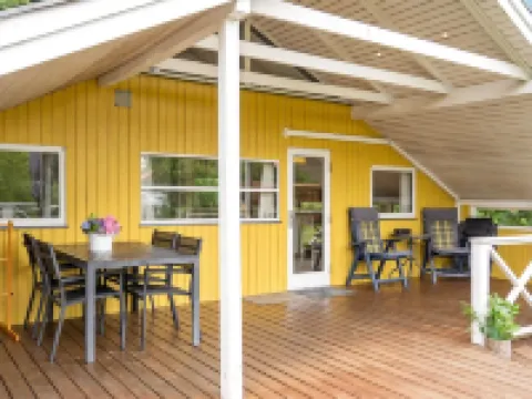 "Hannelise" - 30km from the Sea