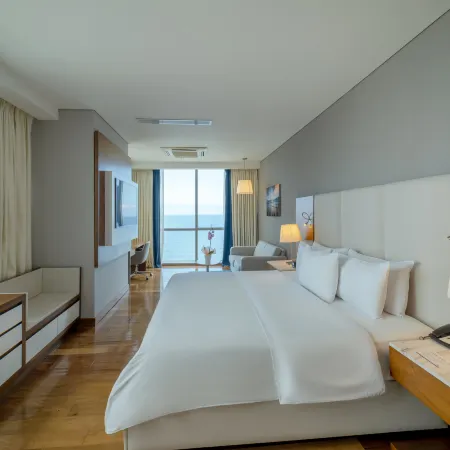 InterContinental Hotels CARTAGENA DE INDIAS by IHG Отели рядом с достопримечательностью «Бокагранде»