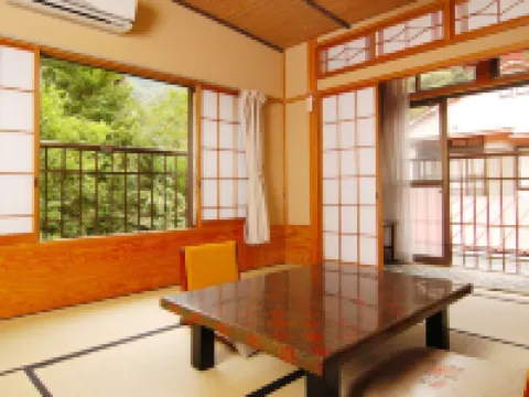 渚山莊 伊勢原市酒店