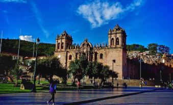 The Luxe Cusco Hostel