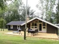 "Hildegarda" - 1km from the Sea Hotels in Saeby
