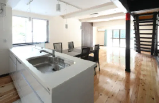 建築師製作的大型出租別墅[可燒烤]