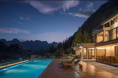 Sanchunli • Wenfeng Panoramic Boutique Inn - สระว่ายน้ำส่วนตัว