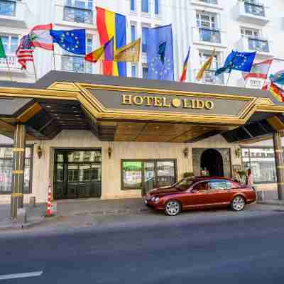 Hotel Lido by Phoenicia Hotel Exterior