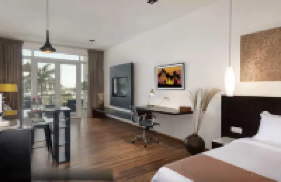 タオ リバーサイド レジデンス リバーサイドパーク周辺のホテル