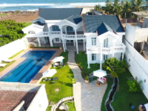 Hotel Petit Brussel Hotels in Golfe