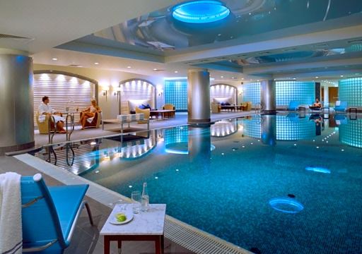 1. 리젠트 바르샤바..