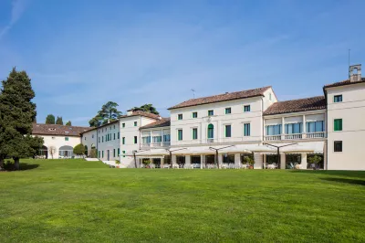 Villa Michelangelo Vicenza – Starhotels Collezione Hotels near Strada di montagna n.133