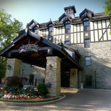 Old Mill Toronto Hotel