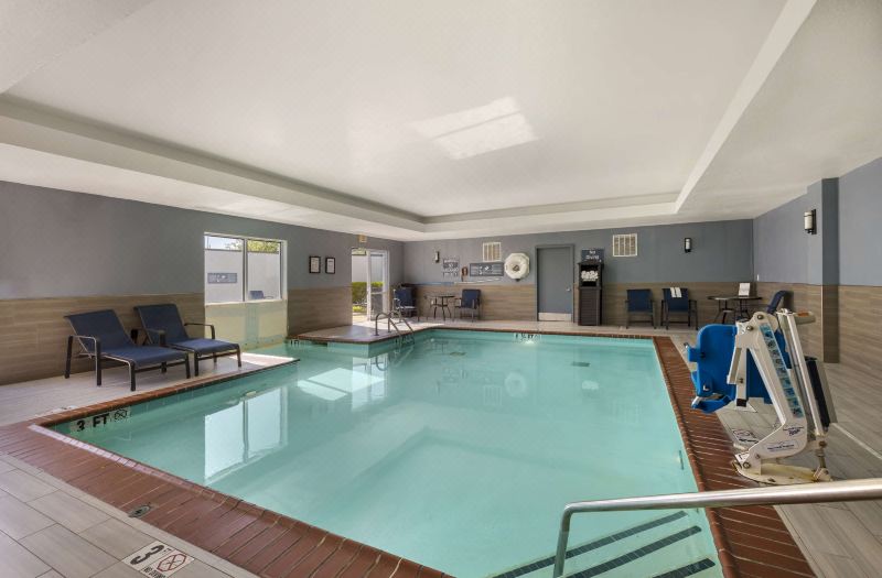 Best Western Plus Nashville Airport Hotel photo 2