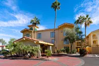 La Quinta Inn by Wyndham Phoenix Sky Harbor Airport Hotels in Phoenix