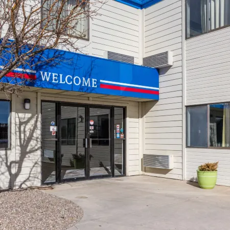 Motel 6 Great Falls, MT