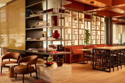 Adina Apartment Hotel Geneva Các khách sạn gần ISO